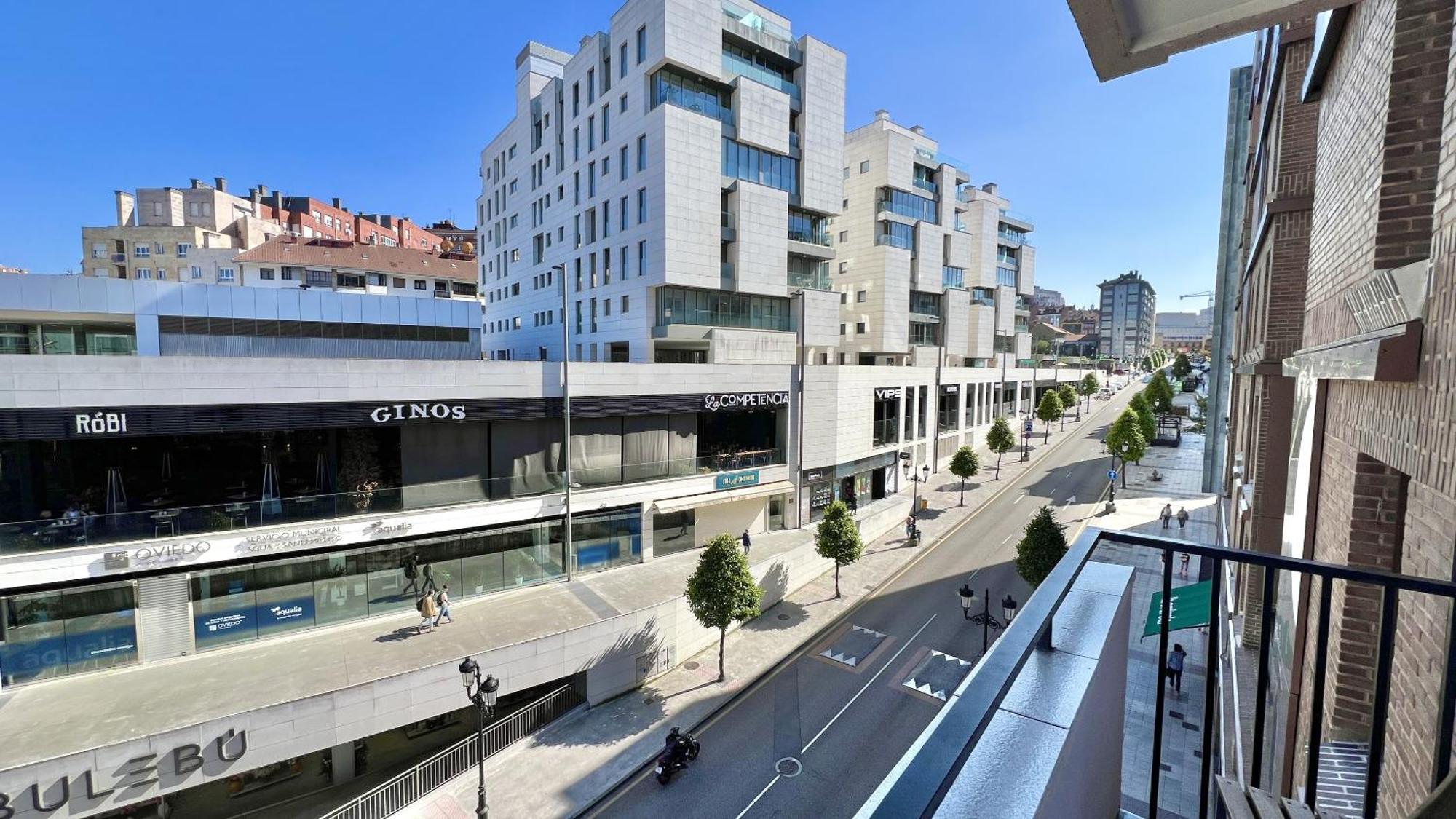 Vetusta Nest Appartement Oviedo Buitenkant foto